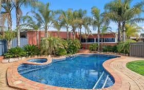 Peppermill Inn Motel